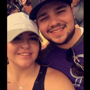 Meet your Posher, Holdin